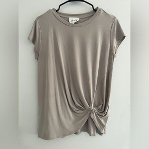 Sadie & Sage Knot Tie Tan Short Sleeve T-Shirt